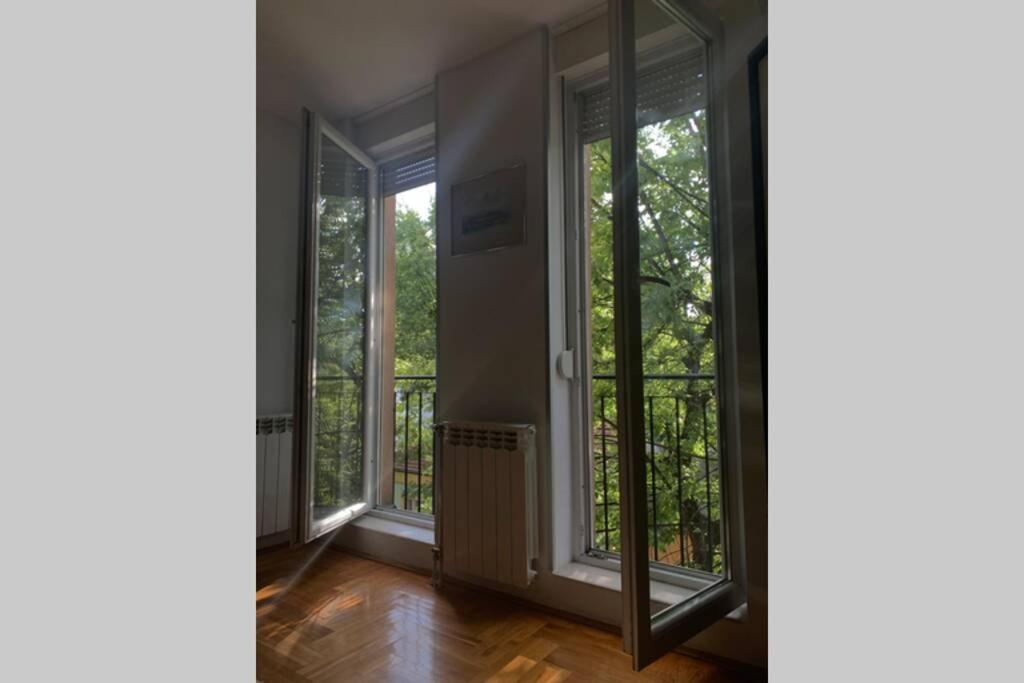 Renovated Cozy Studio 7 At Top Location - Available For Long Term Rentals Novi Sad Dış mekan fotoğraf